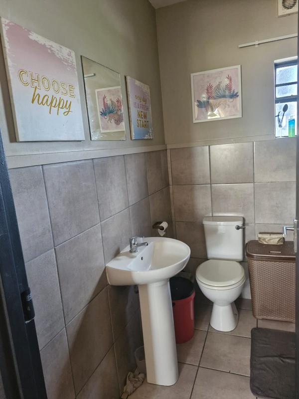 2 Bedroom Property for Sale in Belhar Western Cape